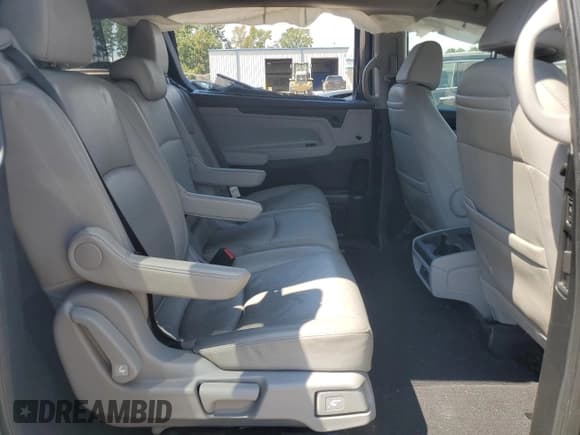 ✅ 2019 Honda Odyssey Elite • VIN: 5FNRL6H92KB088560 • Лот: 80549435. Опубликован ранее на Copart с пробегом 111 040 миль. Бесплатный доступ к архиву аукционных продаж из США и подробный отчёт об истории автомобиля на DreamBid. Изображение 11.