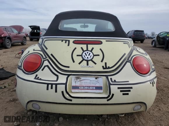 ✅ 2005 Volkswagen Beetle GLS • VIN: 3VWCD31Y65M364335 • Lot: 42923425. Listed on Copart with 118,560 mi. Free auction sales archive from the USA and detailed vehicle history report at DreamBid. Image 6.