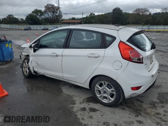 ✅ 2014 Ford Fiesta SE • VIN: 3FADP4EJ9EM200763 • Лот: 84959545. Опубликован ранее на Copart с пробегом 166 386 миль. Бесплатный доступ к архиву аукционных продаж из США и подробный отчёт об истории автомобиля на DreamBid. Изображение 2.