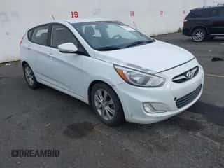 2013 Hyundai Accent SE с VIN KMHCU5AE2DU087466, выставлен на аукционе IAAI как лот 43594828 с пробегом 181 627 миль миль и . История ставок и продаж доступна на DreamBid. Изображение 1.