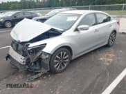 ✅ 2017 Nissan Altima SR • VIN: 1N4AL3AP3HC177053 • Lot: 43005084. Wystawiony na IAAI z przebiegiem 166 992 mil. Bezpłatny archiwum sprzedaży aukcyjnych z USA i szczegółowy raport historii pojazdu na DreamBid. Zdjęcie 17.