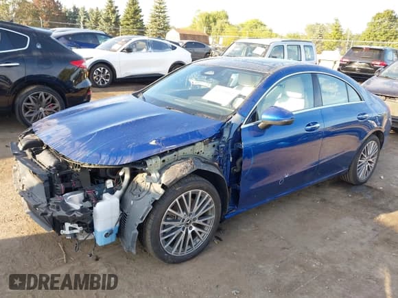 ✅ 2024 Mercedes-Benz CLA 250 • VIN: W1K5J4HB6RN450533 • Lot: 43232012. Wystawiony na IAAI z przebiegiem 10 002 mil. Bezpłatny archiwum sprzedaży aukcyjnych z USA i szczegółowy raport historii pojazdu na DreamBid. Zdjęcie 18.