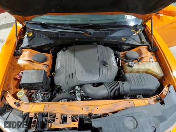 ✅ 2014 Dodge Charger RT • VIN: 2C3CDXCT6EH295287 • Lot: 90755995. Wystawiony na Copart z przebiegiem 65 850 mil. Bezpłatny archiwum sprzedaży aukcyjnych z USA i szczegółowy raport historii pojazdu na DreamBid. Zdjęcie 11.