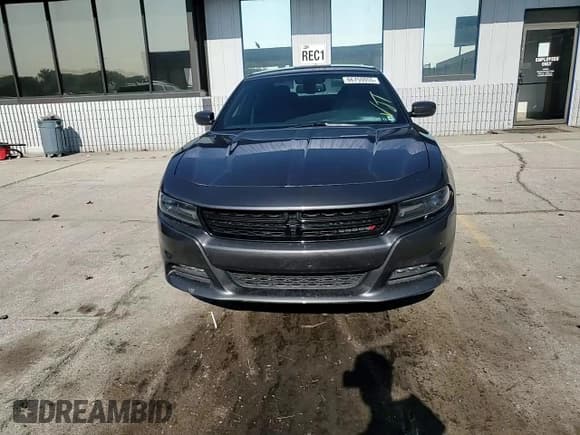✅ 2016 Dodge Charger SXT • VIN: 2C3CDXJG1GH341486 • Лот: 66755055. Опубликован ранее на Copart с пробегом 82 250 миль. Бесплатный доступ к архиву аукционных продаж из США и подробный отчёт об истории автомобиля на DreamBid. Изображение 13.