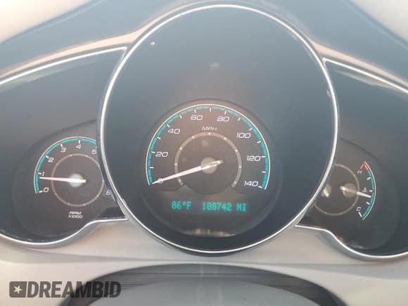 ✅ 2012 Chevrolet Malibu 1FL • VIN: 1G1ZA5E00CF261522 • Lot: 76960754. Listed on Copart with 188,742 mi. Free auction sales archive from the USA and detailed vehicle history report at DreamBid. Image 9.