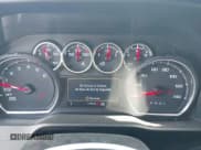 ✅ 2020 Chevrolet Silverado 1500 RST • VIN: 1GCUYEEL0LZ291304 • Lot: 42067913. Wystawiony na IAAI z przebiegiem 139 076 mil. Bezpłatny archiwum sprzedaży aukcyjnych z USA i szczegółowy raport historii pojazdu na DreamBid. Zdjęcie 7.