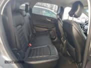 ✅ 2019 Ford Edge SEL • VIN: 2FMPK4J9XKBC56009 • Lot: 94809265. Wystawiony na Copart z przebiegiem 82 784 mil. Bezpłatny archiwum sprzedaży aukcyjnych z USA i szczegółowy raport historii pojazdu na DreamBid. Zdjęcie 11.