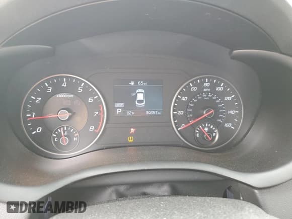 ✅ 2018 Kia Stinger • VIN: KNAE15LA0J6024864 • Lot: 60848615. Wystawiony na Copart z przebiegiem 30 457 mil. Bezpłatny archiwum sprzedaży aukcyjnych z USA i szczegółowy raport historii pojazdu na DreamBid. Zdjęcie 9.