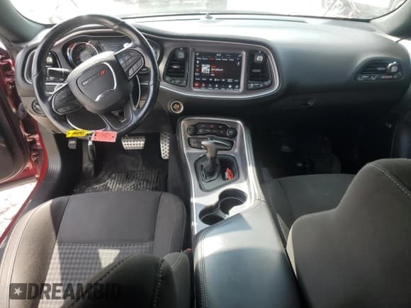 ✅ 2020 Dodge Challenger R/T Scat Pack • VIN: 2C3CDZFJ4LH103979 • Лот: 69292595. Опубликован ранее на Copart с пробегом 75 639 миль. Бесплатный доступ к архиву аукционных продаж из США и подробный отчёт об истории автомобиля на DreamBid. Изображение 8.