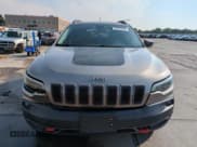 ✅ 2020 Jeep Cherokee Trailhawk Elite • VIN: 1C4PJMBX0LD506809 • Lot: 67037355. Listed on Copart with 17,996 mi. Free auction sales archive from the USA and detailed vehicle history report at DreamBid. Image 5.