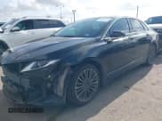 ✅ 2016 Lincoln MKZ • VIN: 3LN6L2G93GR621563 • Lot: 42435458. Wystawiony na IAAI z przebiegiem 138 043 mil. Bezpłatny archiwum sprzedaży aukcyjnych z USA i szczegółowy raport historii pojazdu na DreamBid. Zdjęcie 2.