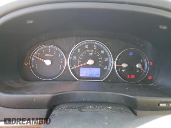 ✅ 2009 Hyundai Santa Fe Limited • VIN: 5NMSH73E19H248613 • Lot: 72443084. Listed on Copart with 131,951 mi. Free auction sales archive from the USA and detailed vehicle history report at DreamBid. Image 9.