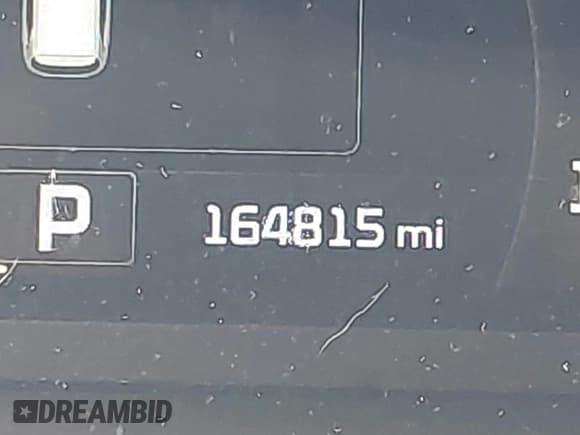 ✅ 2017 Kia Sorento SX • VIN: 5XYPKDA5XHG256694 • Lot: 42372975. Listed on IAAI with 164,815 mi. Free auction sales archive from the USA and detailed vehicle history report at DreamBid. Image 15.