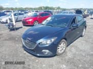 ✅ 2015 Mazda 3 i Grand Touring • VIN: JM1BM1M76F1224547 • Lot: 43170686. Wystawiony na IAAI z przebiegiem 198 435 mil. Bezpłatny archiwum sprzedaży aukcyjnych z USA i szczegółowy raport historii pojazdu na DreamBid. Zdjęcie 2.