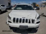 ✅ 2015 Jeep Cherokee Latitude • VIN: 1C4PJMCS6FW565276 • Lot: 54930655. Wystawiony na Copart z przebiegiem 126 752 mil. Bezpłatny archiwum sprzedaży aukcyjnych z USA i szczegółowy raport historii pojazdu na DreamBid. Zdjęcie 5.