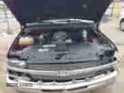 2002 Chevrolet Silverado 1500 with VIN 1GCEC14V62Z128248, listed as a IAAI auction lot 43125043 with 200,798 mi miles and . Bid and sale history available at DreamBid. Image 10.