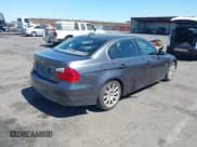 ✅ 2006 BMW 3 Series 330i • VIN: WBAVB33546PS18125 • Lot: 43156429. Listed on IAAI with 237,312 mi. Free auction sales archive from the USA and detailed vehicle history report at DreamBid. Image 4.