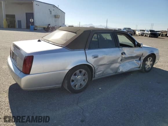 ✅ 2003 Cadillac DeVille DTS • VIN: 1G6KF57923U208079 • Lot: 92312735. Wystawiony na Copart z przebiegiem 110 996 mil. Bezpłatny archiwum sprzedaży aukcyjnych z USA i szczegółowy raport historii pojazdu na DreamBid. Zdjęcie 3.