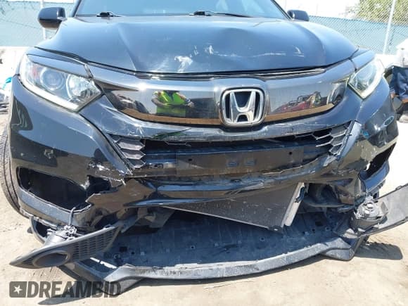 ✅ 2022 Honda HR-V Sport • VIN: 3CZRU5H15NM724660 • Lot: 42359180. Wystawiony na IAAI z przebiegiem 43 082 mil. Bezpłatny archiwum sprzedaży aukcyjnych z USA i szczegółowy raport historii pojazdu na DreamBid. Zdjęcie 6.