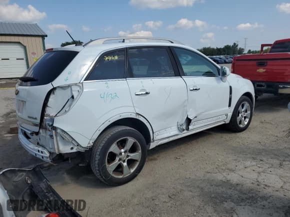 ✅ 2014 Chevrolet Captiva Sport LT • VIN: 3GNAL3EK9ES632347 • Lot: 75221004. Wystawiony na Copart z przebiegiem 165 179 mil. Bezpłatny archiwum sprzedaży aukcyjnych z USA i szczegółowy raport historii pojazdu na DreamBid. Zdjęcie 3.