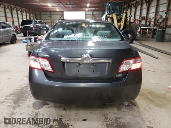✅ 2010 Toyota Camry • VIN: 4T1BB3EK3AU112814 • Lot: 90420475. Wystawiony na Copart z przebiegiem 232 900 mil. Bezpłatny archiwum sprzedaży aukcyjnych z USA i szczegółowy raport historii pojazdu na DreamBid. Zdjęcie 6.