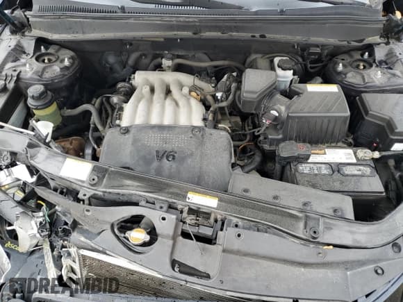 ✅ 2008 Hyundai Santa Fe GLS • VIN: 5NMSG13D78H194837 • Лот: 78638174. Опубликован ранее на Copart с пробегом 147 716 миль. Бесплатный доступ к архиву аукционных продаж из США и подробный отчёт об истории автомобиля на DreamBid. Изображение 11.