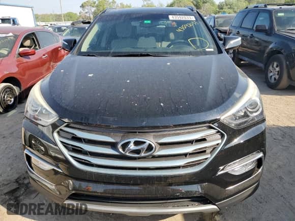 ✅ 2018 Hyundai Santa Fe 2.4L • VIN: 5NMZU3LB2JH068554 • Lot: 43592033. Wystawiony na Copart z przebiegiem 40 876 mil mil. Skorzystaj z bezpłatnego archiwum sprzedaży aukcyjnych z USA i zobacz szczegółowy raport historii pojazdu na DreamBid. Zdjęcie 5.