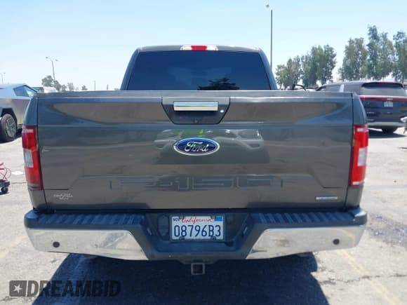 ✅ 2018 Ford F-150 XL • VIN: 1FTEX1EPXJKC34357 • Лот: 42587419. Опубликован ранее на IAAI с пробегом 83 023 миль. Бесплатный доступ к архиву аукционных продаж из США и подробный отчёт об истории автомобиля на DreamBid. Изображение 16.