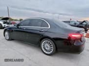 ✅ 2022 Mercedes-Benz E 350 • VIN: W1KZF8DB9NB033855 • Lot: 90850715. Listed on Copart with 22,040 mi. Free auction sales archive from the USA and detailed vehicle history report at DreamBid. Image 2.
