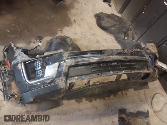 ✅ 2023 GMC Yukon SLT • VIN: 1GKS2BKD8PR219197 • Lot: 41683356. Listed on IAAI with 49,927 mi. Free auction sales archive from the USA and detailed vehicle history report at DreamBid. Image 12.