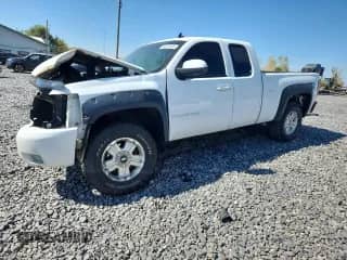 2009 Chevrolet Silverado 1500 LT z VIN 1GCEK29089Z257673, wystawiony jako Copart lot #80277495 z przebiegiem 244 677 mil mil oraz Szkoda całkowita • Salvage title. Historia ofert i sprzedaży dostępna na DreamBid. Obrazek 1.