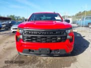 ✅ 2025 Chevrolet Silverado 1500 Custom • VIN: 1GCPKBEK3SZ180524 • Lot: 43362895. Wystawiony na IAAI z przebiegiem 8 816 mil. Bezpłatny archiwum sprzedaży aukcyjnych z USA i szczegółowy raport historii pojazdu na DreamBid. Zdjęcie 13.