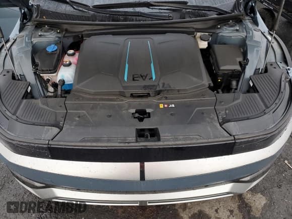 ✅ 2024 Hyundai Ioniq 5 SEL • VIN: KM8KNDDF7RU288178 • Lot: 82353695. Listed on Copart with 14,726 mi. Free auction sales archive from the USA and detailed vehicle history report at DreamBid. Image 11.