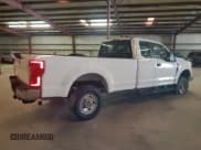 ✅ 2022 Ford F-250 XL • VIN: 1FT7X2B69NEF32932 • Lot: 58431385. Listed on Copart with 84,700 mi. Free auction sales archive from the USA and detailed vehicle history report at DreamBid. Image 3.