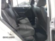 ✅ 2012 Volkswagen Tiguan SE • VIN: WVGAV7AX7CW545197 • Lot: 42480692. Listed on IAAI with 81,335 mi. Free auction sales archive from the USA and detailed vehicle history report at DreamBid. Image 8.