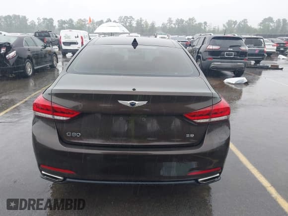 ✅ 2017 Genesis G80 3.8L • VIN: KMHGN4JE4HU168032 • Lot: 42914738. Wystawiony na IAAI z przebiegiem 117 509 mil. Bezpłatny archiwum sprzedaży aukcyjnych z USA i szczegółowy raport historii pojazdu na DreamBid. Zdjęcie 16.