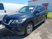 ✅ 2018 Nissan Pathfinder SV • VIN: 5N1DR2MM7JC636507 • Lot: 42512002. Listed on IAAI with 148,304 mi. Free auction sales archive from the USA and detailed vehicle history report at DreamBid. Image 2.