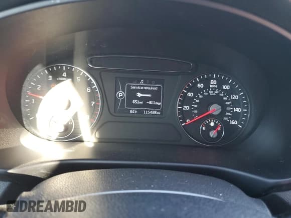 ✅ 2016 Kia Sorento LX • VIN: 5XYPG4A3XGG185060 • Лот: 86509595. Опубликован ранее на Copart с пробегом 115 438 миль. Бесплатный доступ к архиву аукционных продаж из США и подробный отчёт об истории автомобиля на DreamBid. Изображение 9.