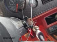 ✅ 1986 Ford Mustang GLX • VIN: 1FABP2738GF131495 • Lot: 42437401. Wystawiony na IAAI z przebiegiem 6 322 mil. Bezpłatny archiwum sprzedaży aukcyjnych z USA i szczegółowy raport historii pojazdu na DreamBid. Zdjęcie 11.