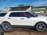 ✅ 2019 Ford Explorer Sport • VIN: 1FM5K8GT1KGA05969 • Lot: 43349852. Wystawiony na IAAI z przebiegiem 67 295 mil. Bezpłatny archiwum sprzedaży aukcyjnych z USA i szczegółowy raport historii pojazdu na DreamBid. Zdjęcie 13.