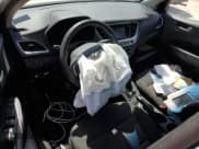 ✅ 2018 Hyundai Accent SEL • VIN: 3KPC24A36JE025632 • Лот: 63180704. Опубликован ранее на Copart с пробегом Не указан. Бесплатный доступ к архиву аукционных продаж из США и подробный отчёт об истории автомобиля на DreamBid. Изображение 8.