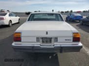 ✅ 1985 Oldsmobile Delta Royale • VIN: 1G3BN69Y8F9008647 • Lot: 89899585. Wystawiony na Copart z przebiegiem 78 039 mil. Bezpłatny archiwum sprzedaży aukcyjnych z USA i szczegółowy raport historii pojazdu na DreamBid. Zdjęcie 6.