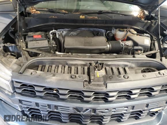 ✅ 2019 Chevrolet Silverado 1500 Custom • VIN: 1GCRWBEH0KZ346015 • Lot: 84266105. Wystawiony na Copart z przebiegiem 89 805 mil. Bezpłatny archiwum sprzedaży aukcyjnych z USA i szczegółowy raport historii pojazdu na DreamBid. Zdjęcie 11.