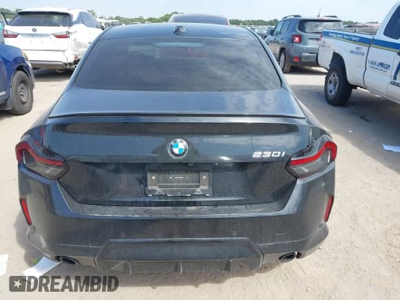 ✅ 2024 BMW 2 Series 230i • VIN: 3MW23CM06R8E68116 • Lot: 43328880. Listed on IAAI with 31,354 mi. Free auction sales archive from the USA and detailed vehicle history report at DreamBid. Image 16.