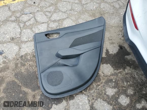 ✅ 2019 Hyundai Accent SE • VIN: 3KPC24A34KE086673 • Лот: 60148874. Опубликован ранее на Copart с пробегом 109 593 миль. Бесплатный доступ к архиву аукционных продаж из США и подробный отчёт об истории автомобиля на DreamBid. Изображение 12.