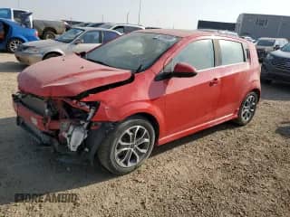 2018 Chevrolet Sonic LT с VIN 1G1JD6SB3J4113728, выставлен на аукционе Copart как лот 80195095 с пробегом 87 826 миль миль и Списание • Salvage title. История ставок и продаж доступна на DreamBid. Изображение 1.