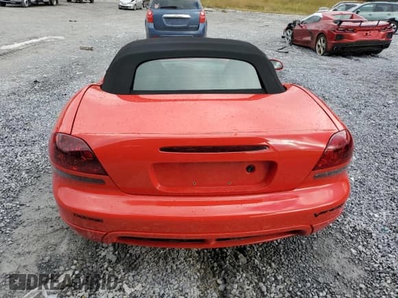 ✅ 2005 Dodge Viper SRT-10 • VIN: 1B3JZ65Z55V501921 • Lot: 72380983. Listed on Copart with 36,681 mi. Free auction sales archive from the USA and detailed vehicle history report at DreamBid. Image 6.