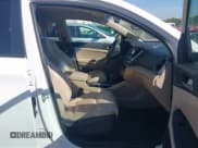 ✅ 2017 Hyundai Tucson Sport • VIN: KM8J33A22HU506975 • Lot: 43233313. Listed on IAAI with 61,552 mi. Free auction sales archive from the USA and detailed vehicle history report at DreamBid. Image 5.