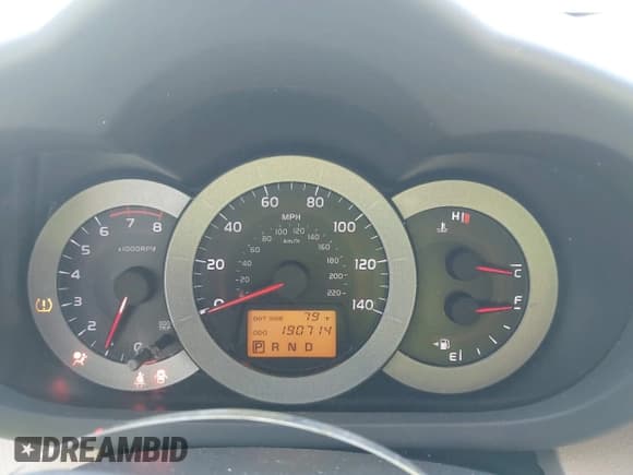 ✅ 2007 Toyota RAV4 Limited • VIN: JTMBD31V075081281 • Lot: 42474927. Wystawiony na IAAI z przebiegiem 190 714 mil. Bezpłatny archiwum sprzedaży aukcyjnych z USA i szczegółowy raport historii pojazdu na DreamBid. Zdjęcie 15.