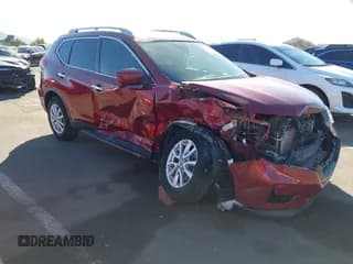 ✅ 2020 Nissan Rogue S • VIN: 5N1AT2MT7LC753065 • Lot: 43560006. Wystawiony na IAAI z przebiegiem 68 800 mil. Bezpłatny archiwum sprzedaży aukcyjnych z USA i szczegółowy raport historii pojazdu na DreamBid. Zdjęcie 1.